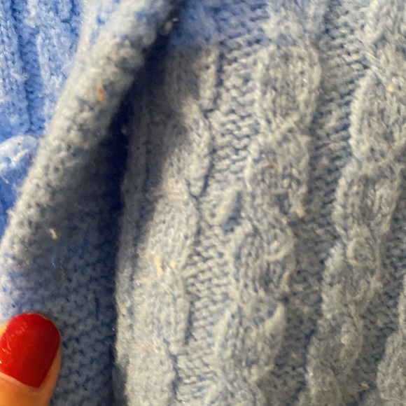 No brand no size button down knitted vest fits like a medium - Picture 2 of 4